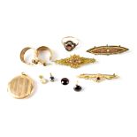 Various items of 19th century and other jewellery to include two 9ct gold brooches,