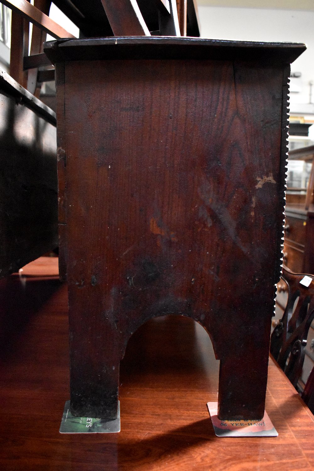 A small slim 18th century oak coffer with two faux front panels with carved arches, - Image 4 of 9