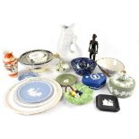 Various items of collectible ceramics to include six pieces of Wedgwood jasperware to include