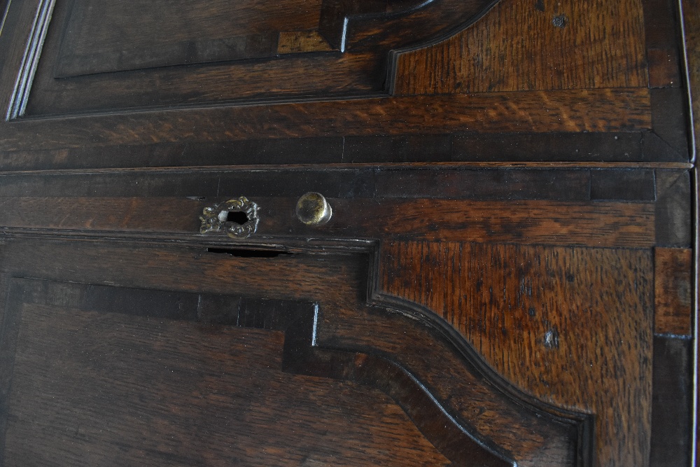 A good and large early 19th century oak and mahogany crossbanded North Country dresser base with two - Image 3 of 6