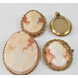 Two hallmarked 9ct gold cameos brooches with carved shell depicting Classical beauties,