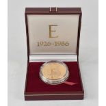 A 22ct gold '1986 Queen's Birthday Medal', limited edition no.1/33.