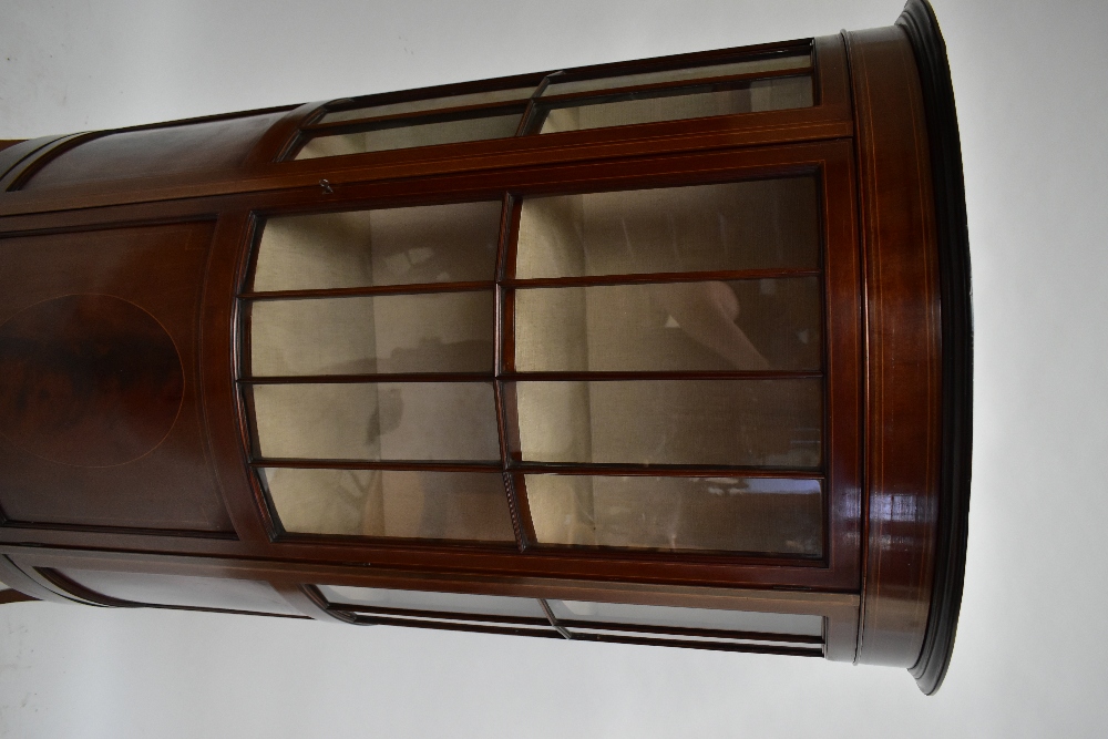 An Edwardian mahogany and boxwood inlaid bowfront display cabinet, with curved door enclosing two - Image 3 of 5