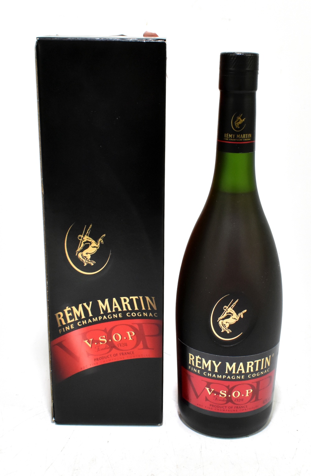 COGNAC; a single bottle of Rémy Martin V.S.O.P Fine Champagne Cognac, 40% 70cl, in presentation