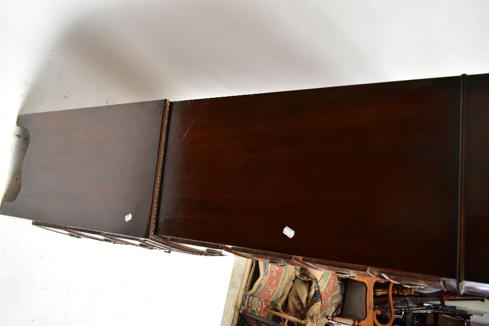 A reproduction mahogany bowfront chest on chest, the upper section with four drawers above brush - Image 2 of 4