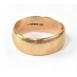 A 9ct yellow gold wedding band, size S1/S, approx 6g.