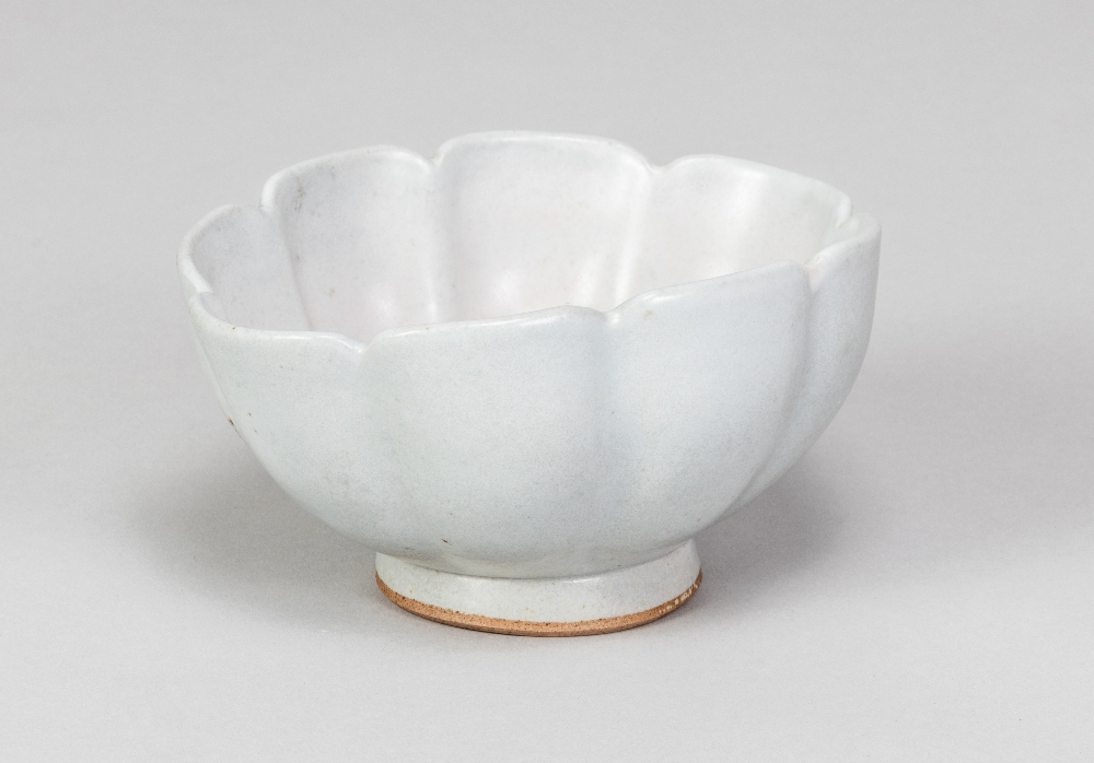 CHARLES VYSE (1882-1971); an oval stoneware footed bowl with scalloped rim covered in cigar ash