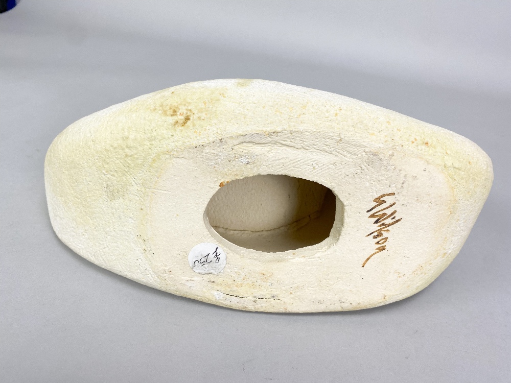 GEORGE WILSON (1924-2004); a stoneware sculpture of abstract form washed with white slip, painted - Image 4 of 5