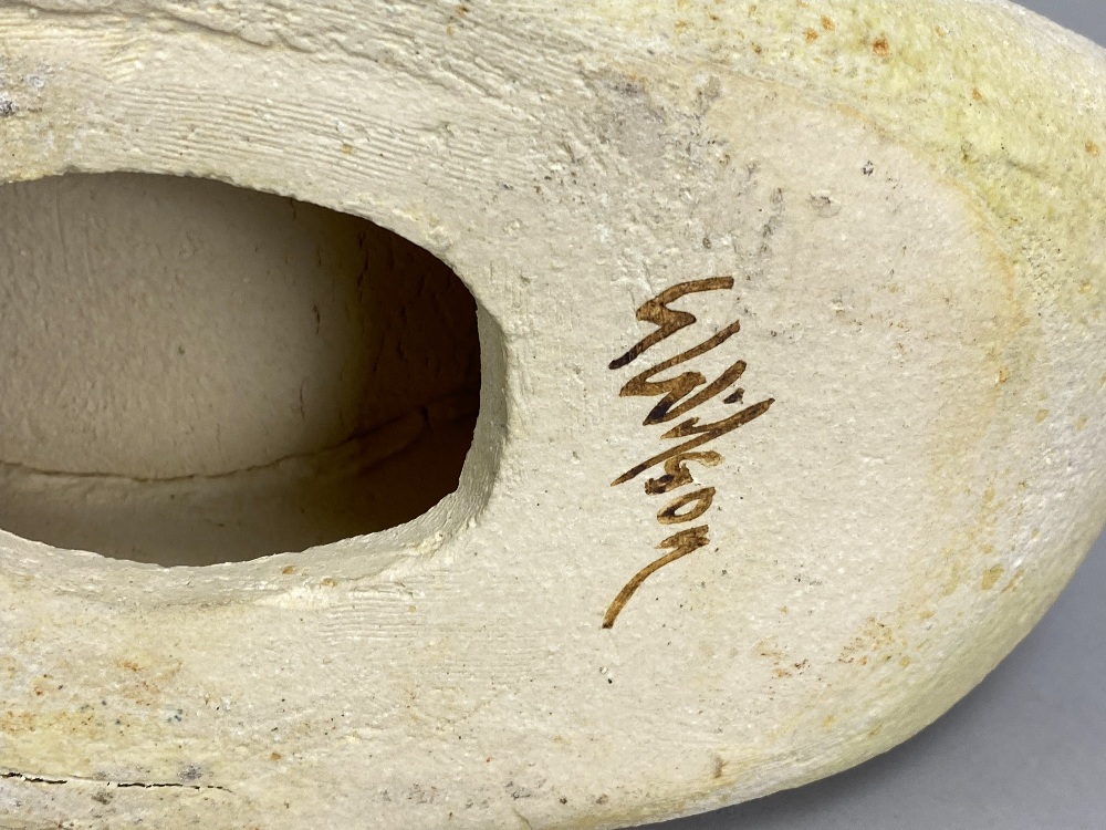 GEORGE WILSON (1924-2004); a stoneware sculpture of abstract form washed with white slip, painted - Image 5 of 5