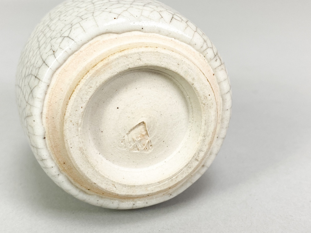 CONSTANCE DUNN; a small stoneware vase covered in white crackle glaze, impressed W mark, made - Image 5 of 5