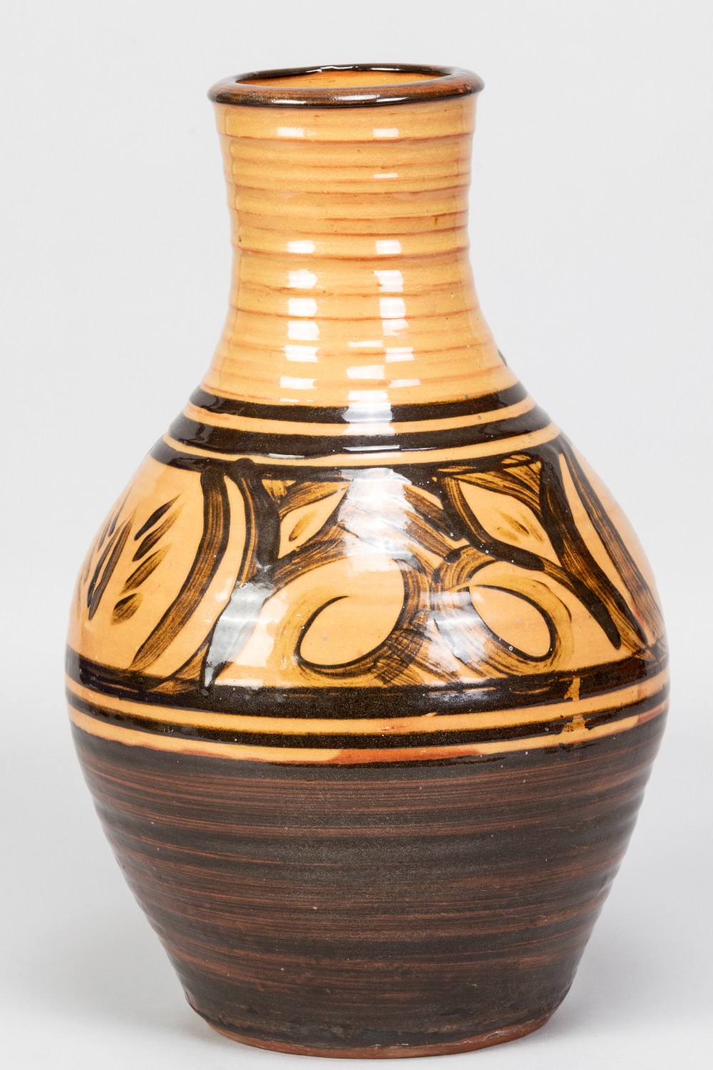 MICHAEL CARDEW (1901-1983) for Winchcombe Pottery; a large slipware vase with iron decoration on - Image 2 of 5