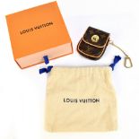 LOUIS VUITTON; a Monogram coated canvas small bag with cow hide leather trim, a gold tone front