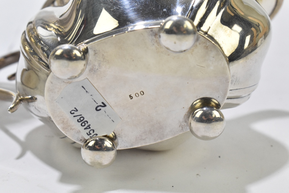 JOSEPH GLOSTER LTD; a George V hallmarked silver teapot and milk jug, each of shaped oval form - Image 6 of 7