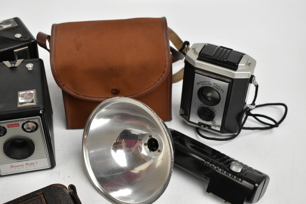 KODAK; a group of vintage cameras comprising two No. 2 Box Brownie Model F, Model I, Flash III, - Image 3 of 3