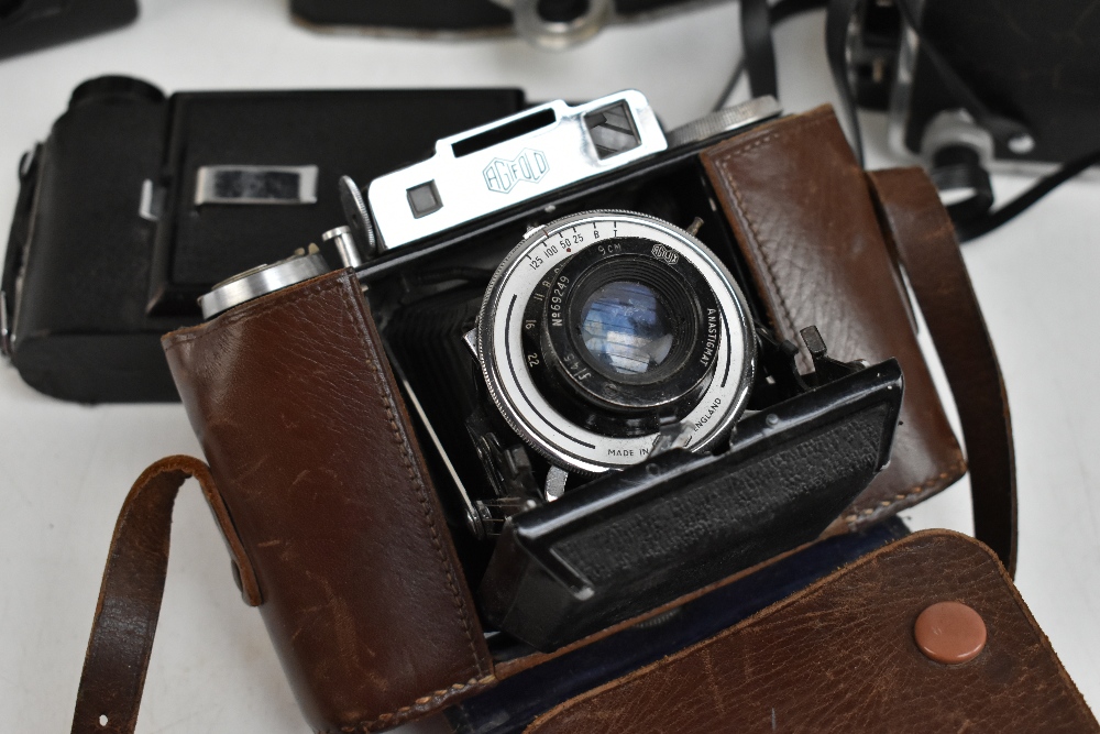 A group of vintage cameras comprising King Penguin bellows Kershaw Eight-20 (x2), Purma 'Plus', - Image 3 of 5