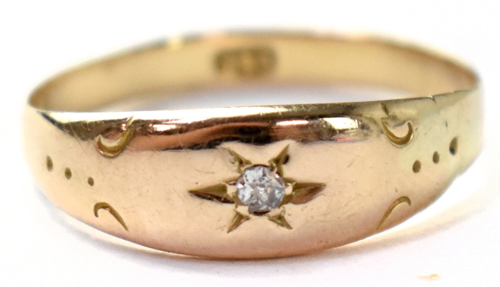 A vintage 15ct gold ring set with tiny diamond, size P, approx 1.6g.