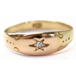 A vintage 15ct gold ring set with tiny diamond, size P, approx 1.6g.