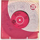 THE SEARCHERS; a 45rpm 'Don't Throw Your Love Away/I Pretend I'm With You',