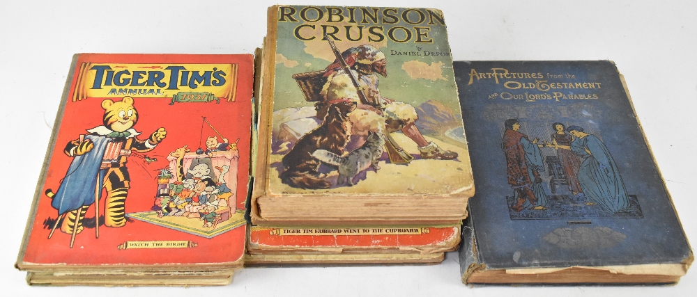 A collection of various books to include vintage children's examples, - Image 2 of 2