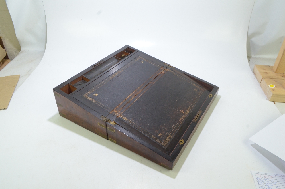 A 19th century brass bound walnut writing slope, the hinged cover enclosing black leather slope - Bild 3 aus 6