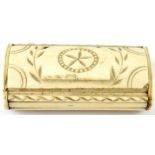 A 19th century prisoner of war bone snuff box,