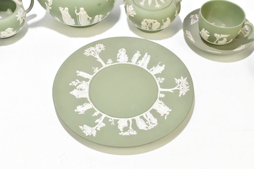WEDGWOOD; a green jasperware three-piece tea set, together with a pair of tea cups and saucers, a - Image 4 of 5