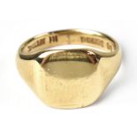 A 9ct yellow gold signet ring, with vacant platform, approx 6.5g.