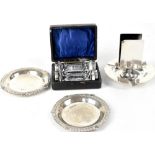 Two hallmarked silver near-matching pin dishes, Birmingham 1971 and Birmingham 1992,