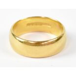 A 22ct yellow gold wedding band, size P, approx 9g.