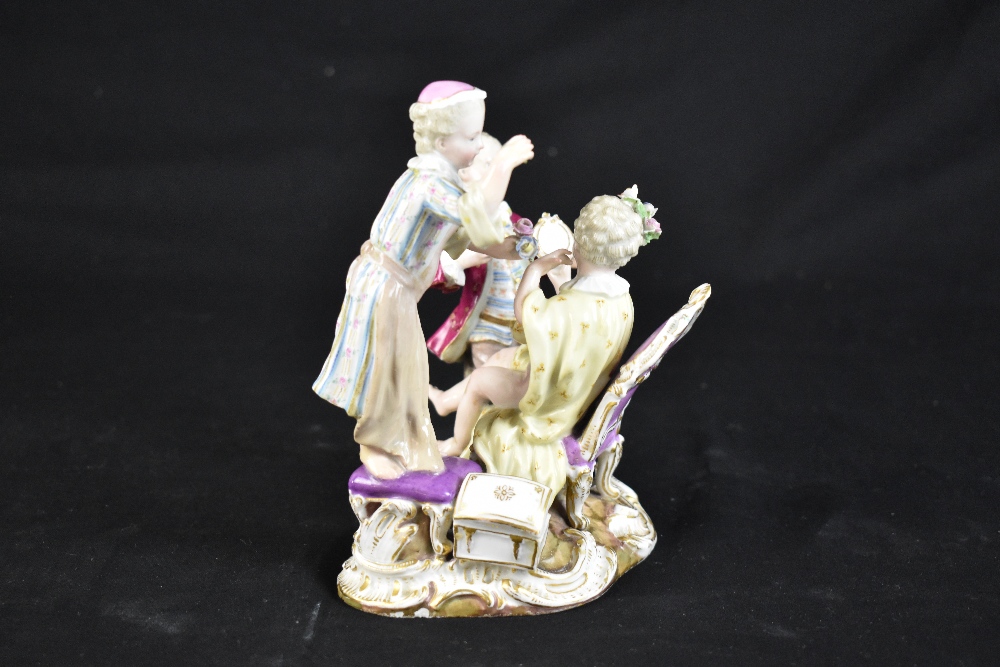 MEISSEN; a porcelain group of a maiden seated upon a chair with two attendants beside, on rococo - Bild 2 aus 9