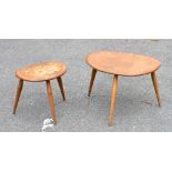 ERCOL; a nest of two graduated pebble coffee tables, width of larger example 49cm (2).