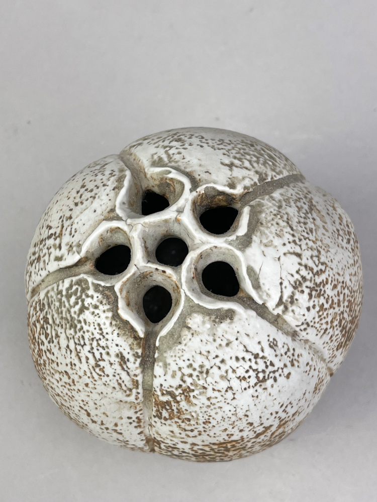 ALAN WALLWORK (1931- 2019); a stoneware seed pod with incised decoration, incised AW mark, height - Image 3 of 4