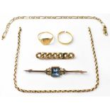 Various items of gold and other jewellery to include a 9ct gold figaro flat link bracelet with