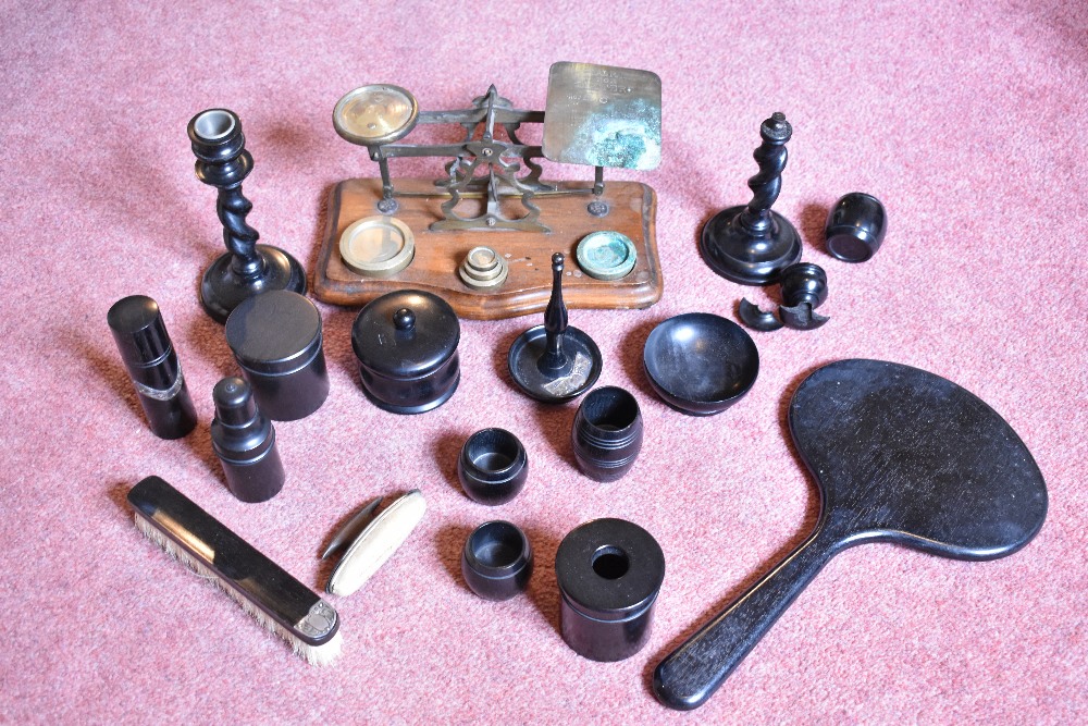 A set of Victorian gilt brass postal scales, on serpentine base, length 25cm, also a travelling