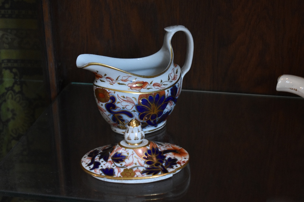 An early 19th century English china thirty-one piece Imari part tea and coffee service, comprising - Bild 8 aus 9