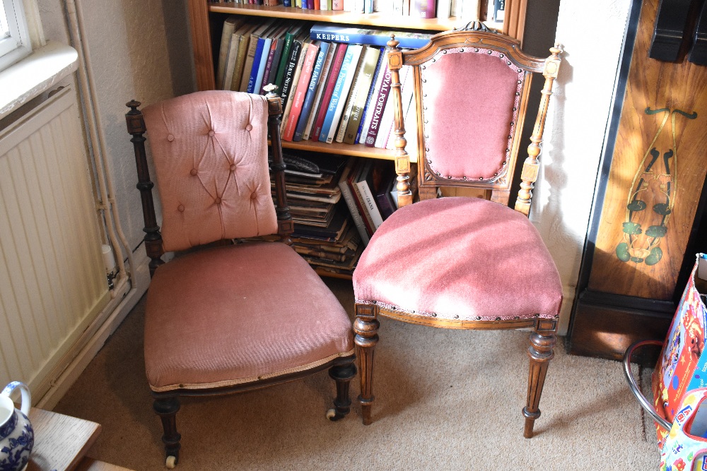 A part set of three Victorian carved walnut dining chairs, and two further walnut dining chairs (5). - Image 4 of 4