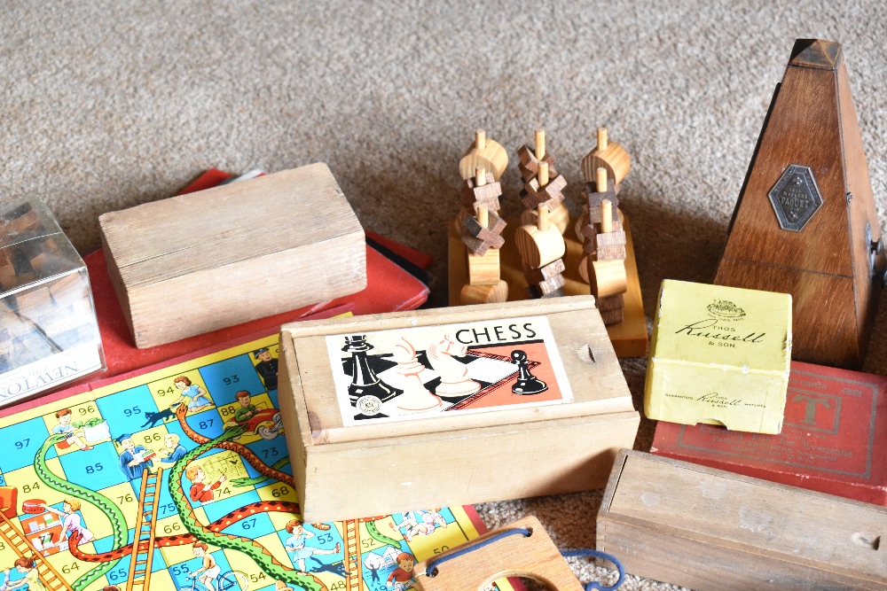 A collection of vintage and modern treen and other toys and games, including Snakes and Ladders - Image 2 of 5