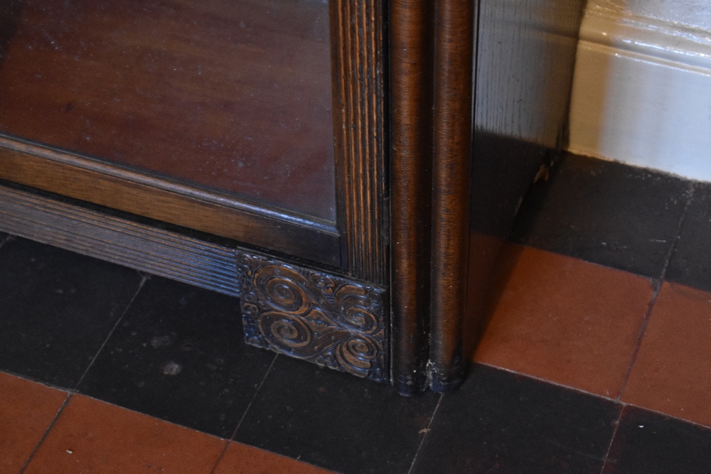 A 1930s Continental Art Deco oak two door display cabinet, on bracket feet, height 119cm, width - Image 3 of 3