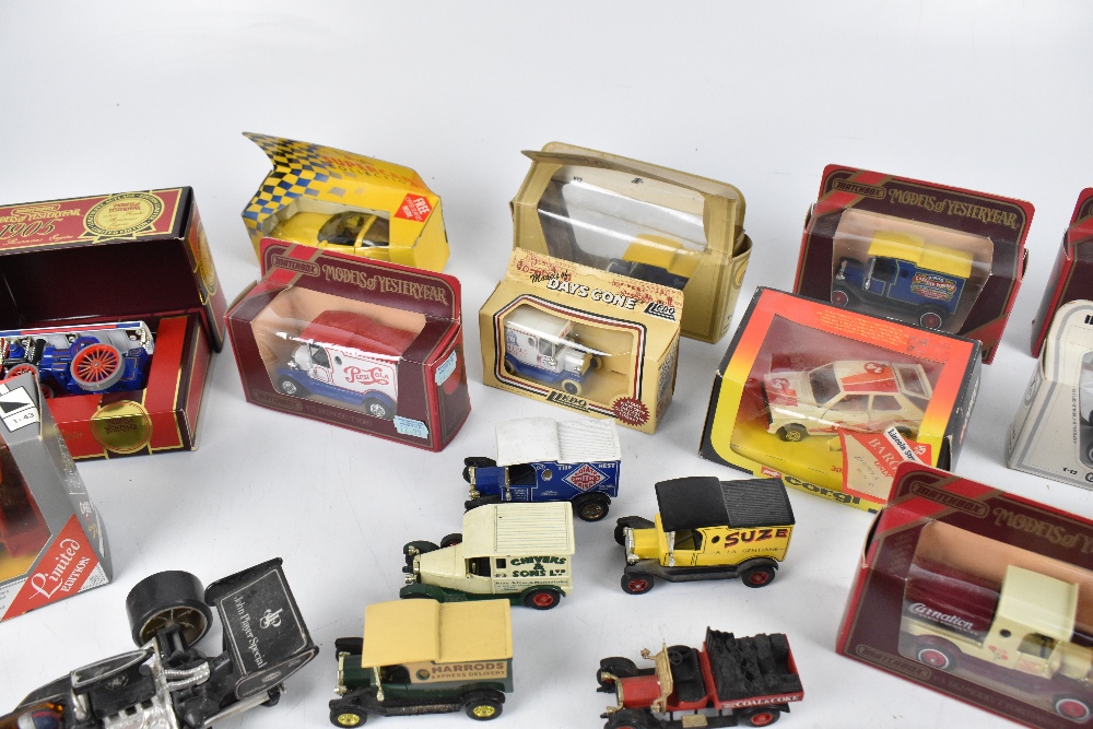A small quantity of diecast models, including Corgi, Models of Yesteryear, etc. - Image 7 of 8