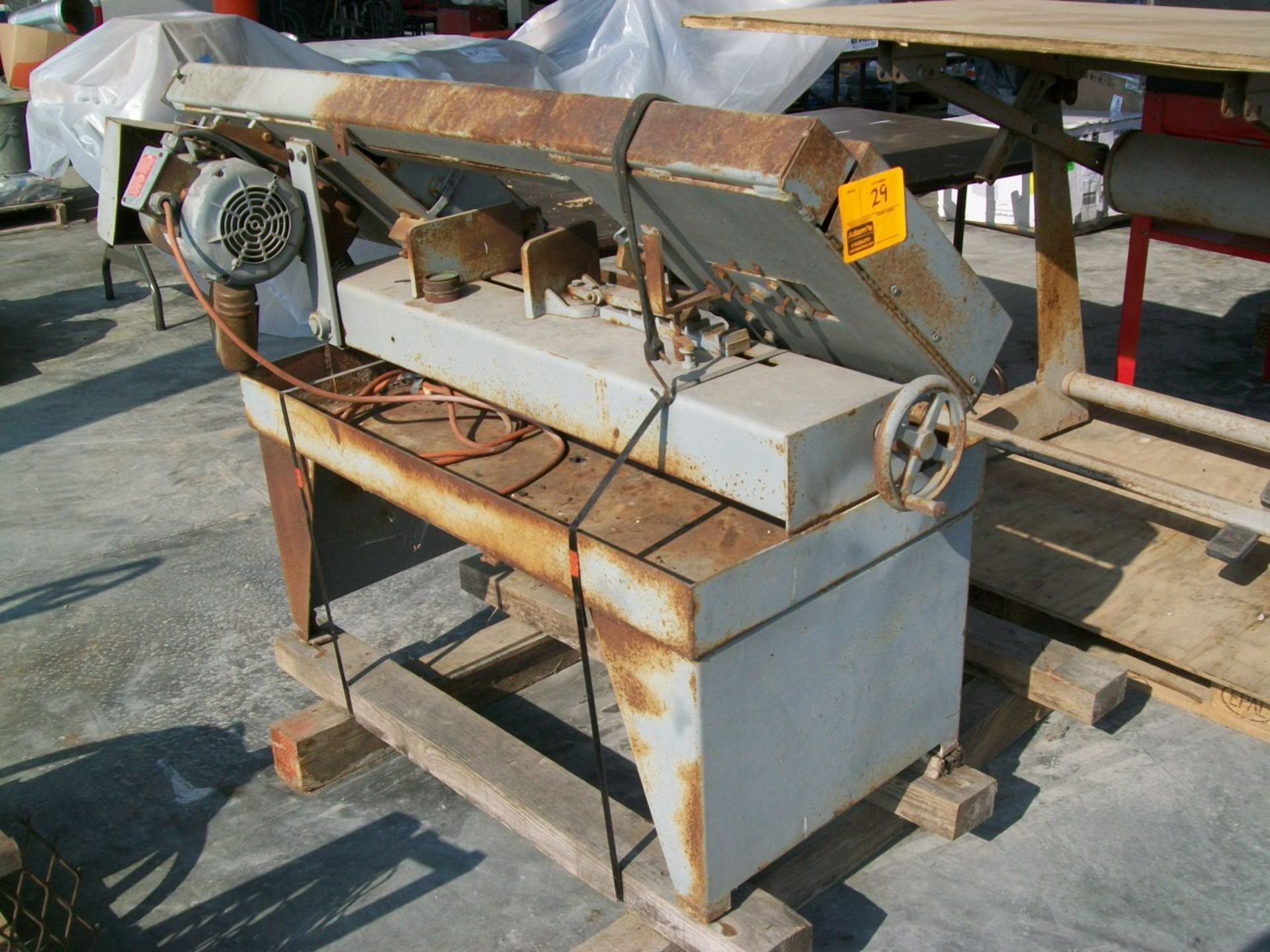 METAL CUT OFF SAW