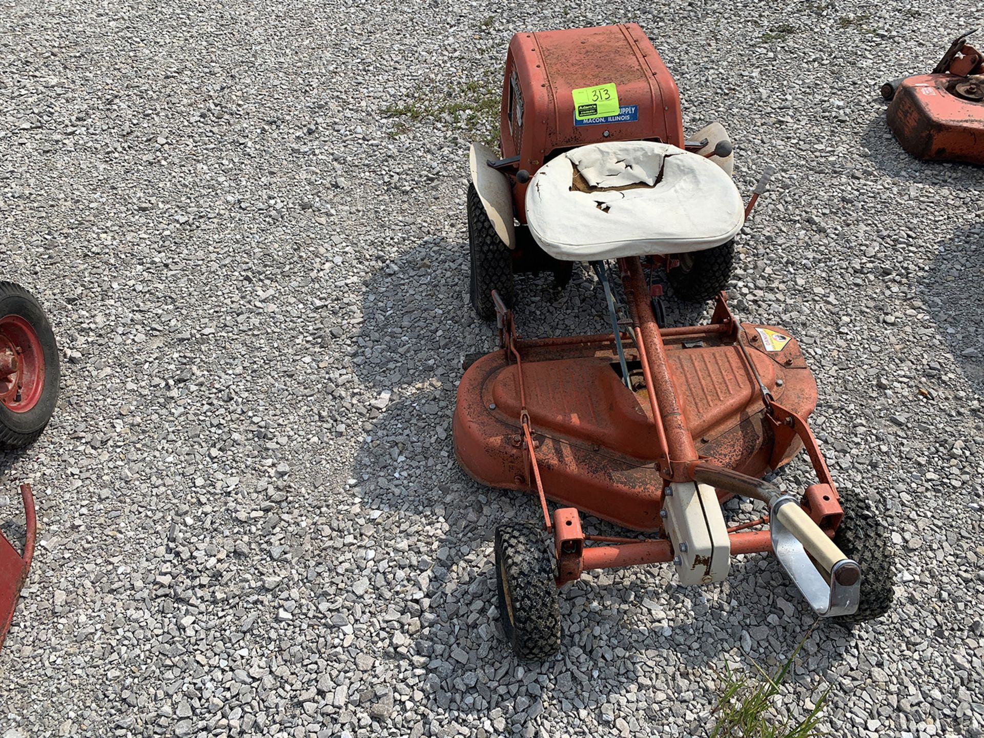 SIMPLICITY RIDING MOWER