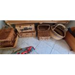 Quantity of basket, picnic baskets,