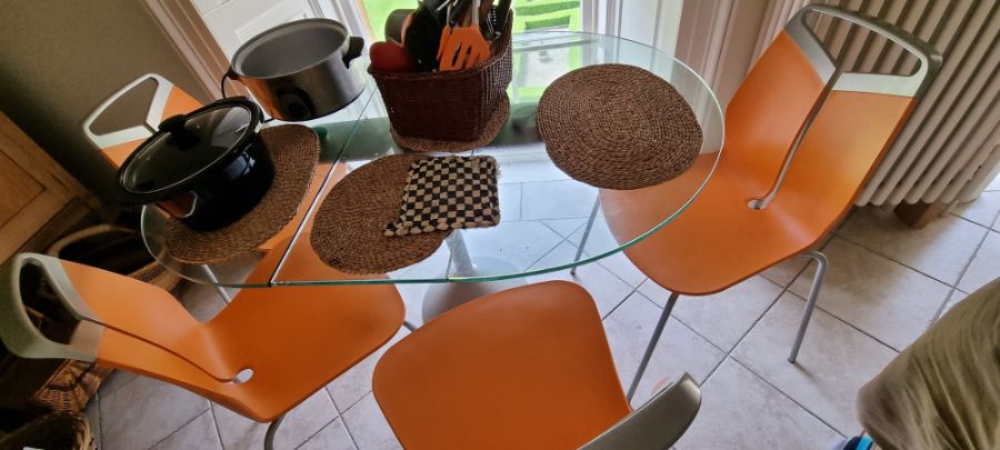 Contemporary kitchen table and chairs - 4 chairs - Gripp, Dexo.it, orange decomo design - Image 2 of 6