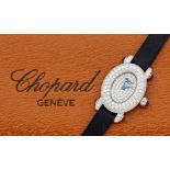 Elegante Damenarmbanduhr von Chopard mit Brillanten