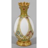 Kleine Jugendstil-Vase mit Emaildekor