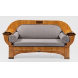 Großes Biedermeier-Sofa