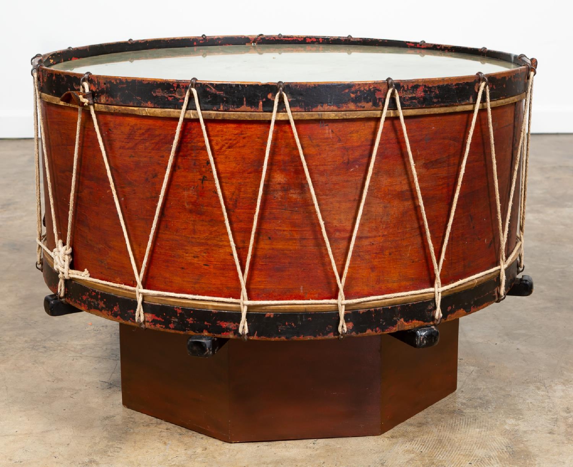 LARGE 19TH CENTURY DRUM FORM COFFEE TABLE - Image 4 of 9