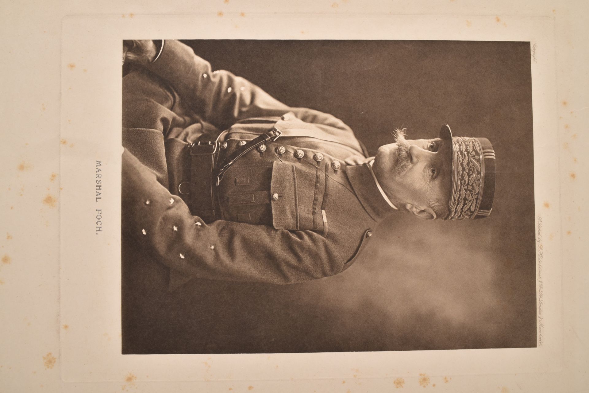 Photogravure du maréchal Foch. On y joint une citation du 219° régiment d’infanterie. - Bild 3 aus 3