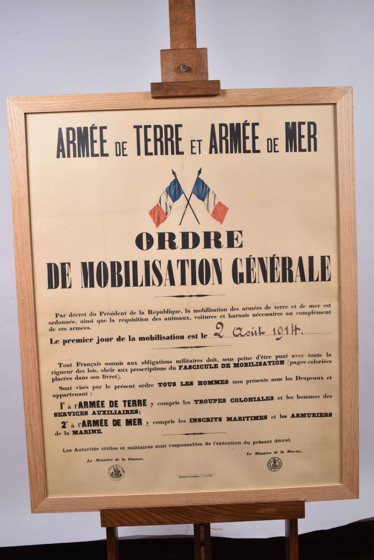 Affiche de mobilisation générale 2 août 1914. Grand format 120 x 80 cm. T.B.E. Encadrement sous-