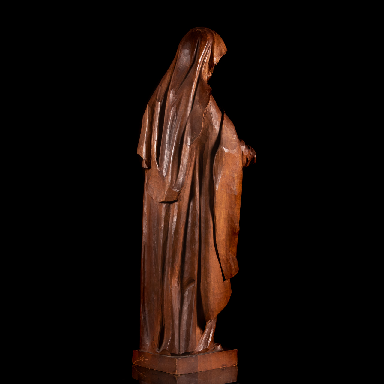 XX Finely Carved Wood Sculpture of the Madonna - Image 5 of 6